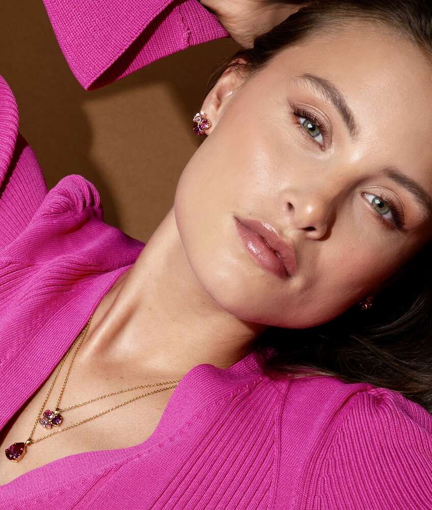 Ana Necklace Dark Rose