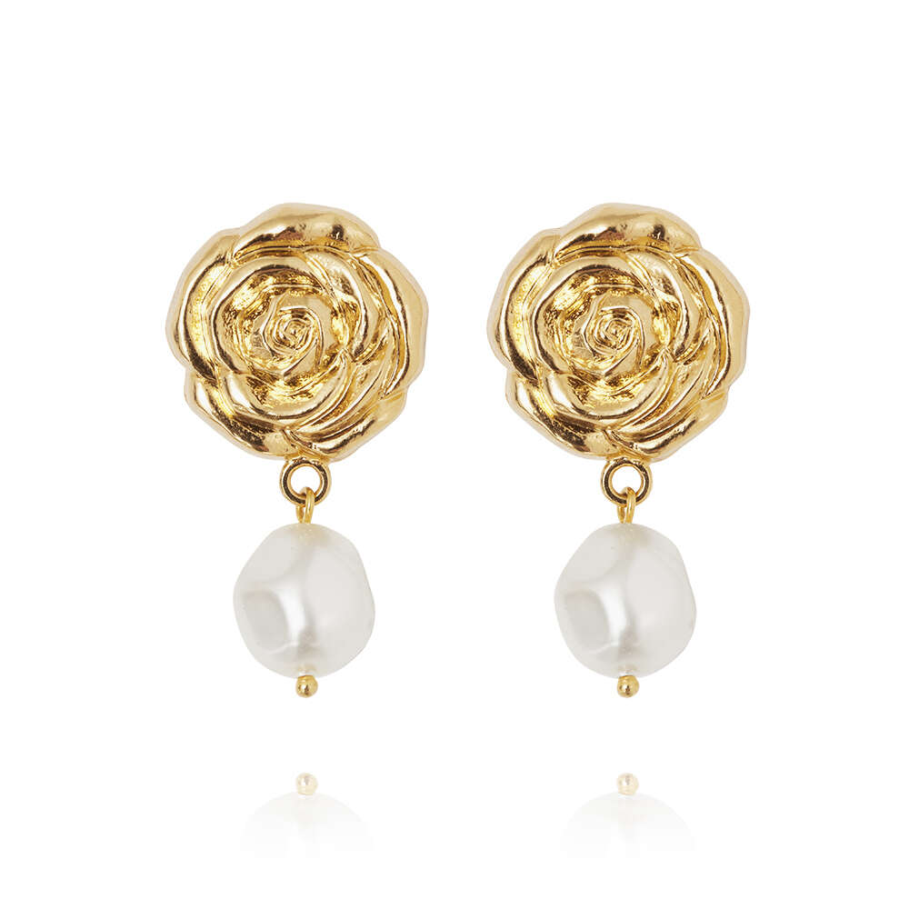 Rosita Pearl Earrings
